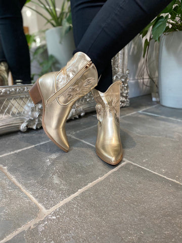 Gold Pointed Toe Western Boots Tillett s