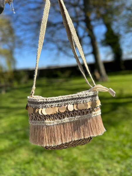 Gold fringe bag discount