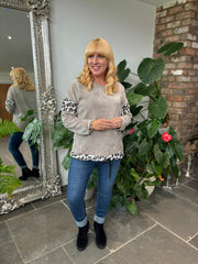 Stone Animal Trim Textured Top Ada