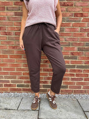 Chocolate Essential Joggers Stella