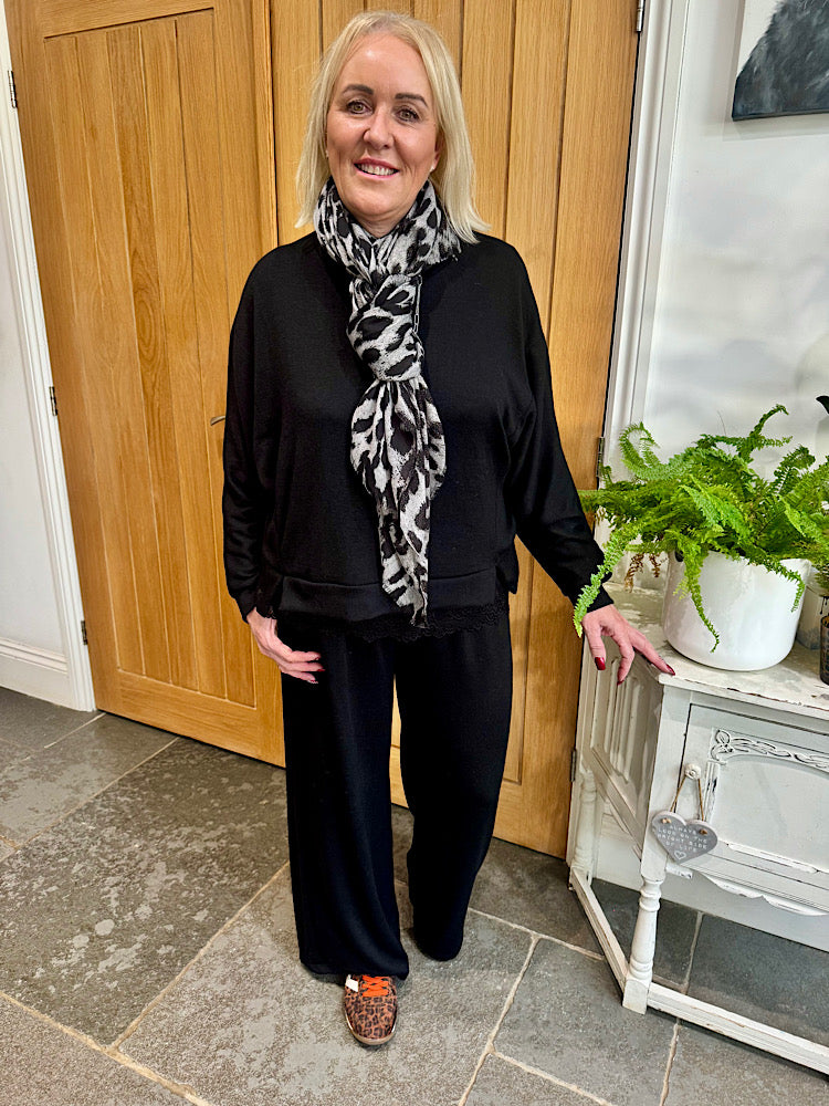 Black Lounge Set Kimmy – Tillett's