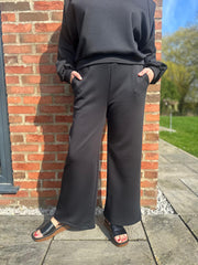 Black Leisure Set Sloane