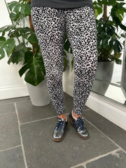 Grey Leopard Print Leggings