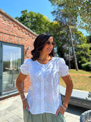 White Applique Flower Top Marcia