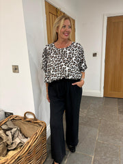 White Leopard Bubble Cotton Bubble Hem Top Rita