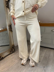 Antique Cream Drawstring Short Knitted Trousers Georgina