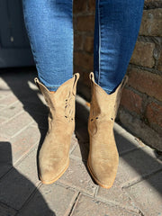 Mocha Floral Detail Western Boots