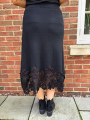 Black Floral Applique Knit Skirt Dina