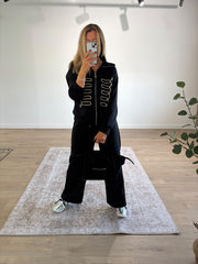 Black Embroidered Pattern Tracksuit Kalina