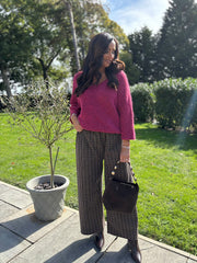 Lipstick V Neck Knit Roxanne