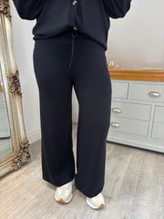 Black Drawstring Short Knitted Trousers Georgina