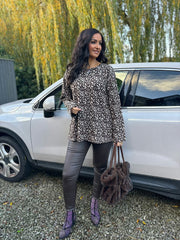 Chocolate Leopard Knit Tamsin