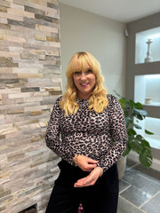 Mocha Soft Leopard Ruched Side Top Drew