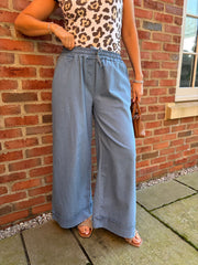 Light Denim Wide Leg Pull on Jeans