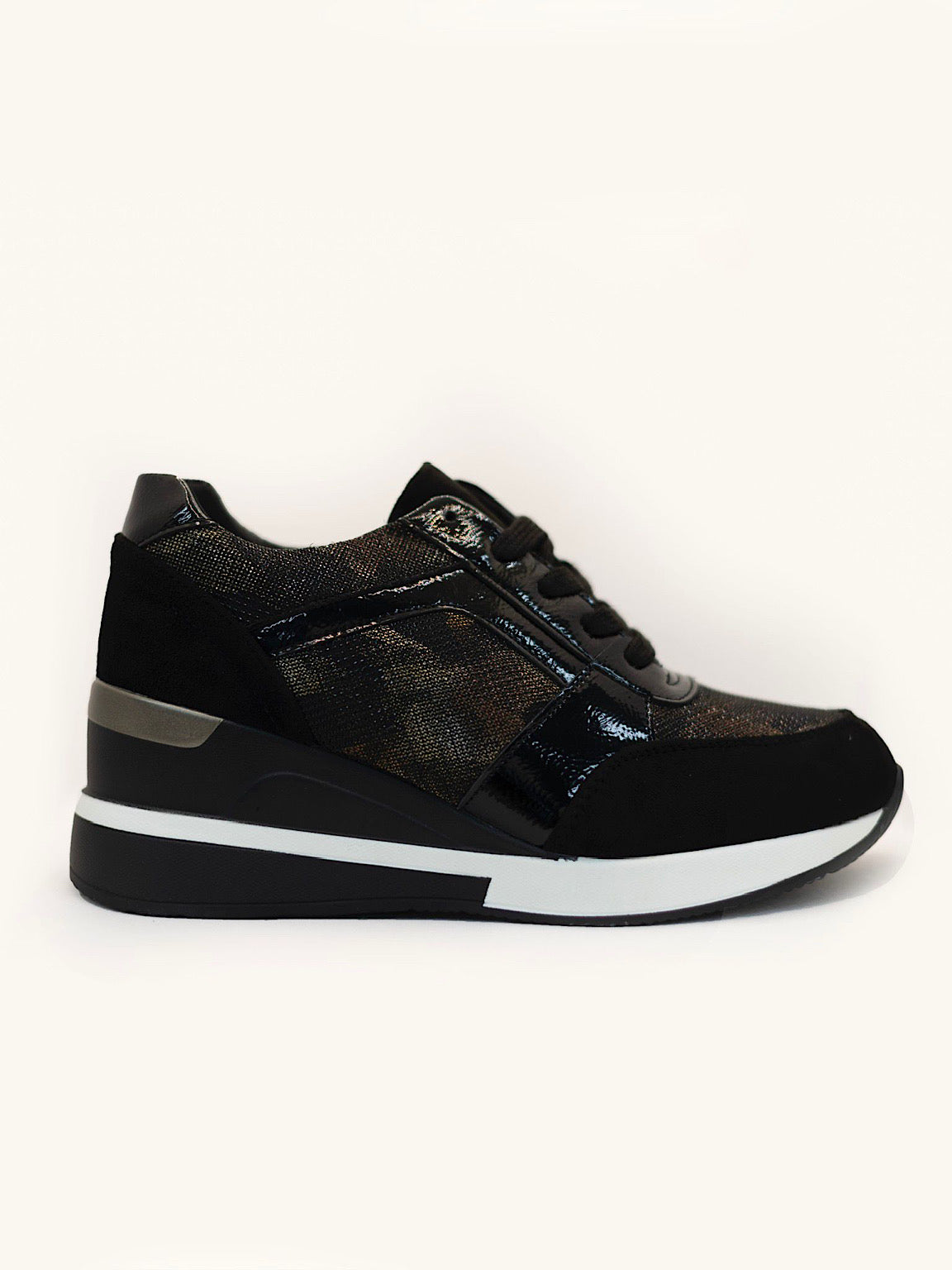 Metallic wedge trainers discount
