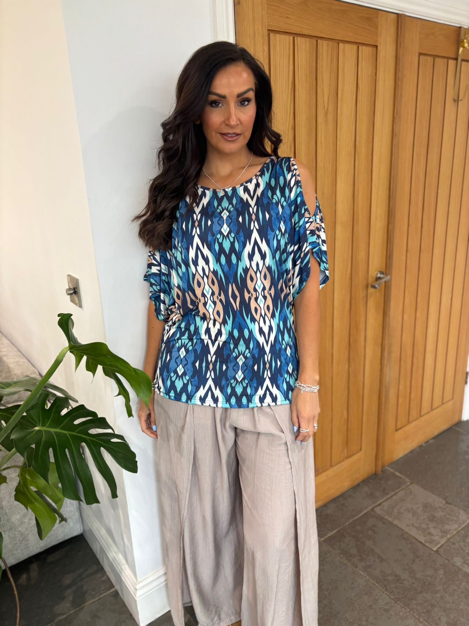 Navy Cold Shoulder Patterned Top Suzie – Tillett's