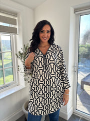 Antique Cream Geometric Longline Zip Top Cassie