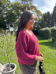 Lipstick V Neck Knit Roxanne