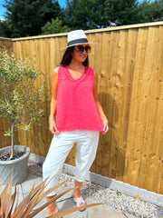 Coral Floral Mesh Bubble Cotton Top Robin