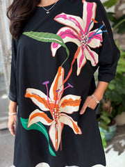 Black Lily Print Tee Scarlett