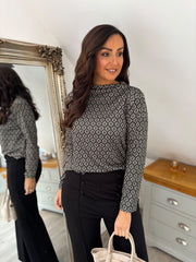 Khaki Diamond Print Top Carmen