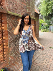 Chocolate Flower Print Vest Isabella