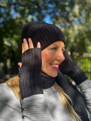 Black Ribbed Three Piece Scarf Set