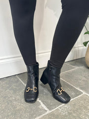 Black Chain Link Boots