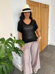Black Short Sleeve Loose Knit Kirsty
