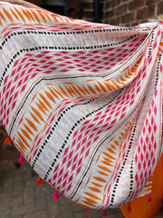 Lipstick Diamond Tassel Scarf