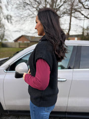 Black Zip Up Knitted Waistcoat Donna