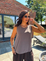 Mocha Vest Top Janey
