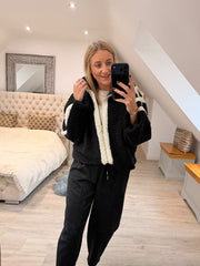 Black Contrast Fleece Jacket Beth