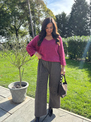 Lipstick V Neck Knit Roxanne
