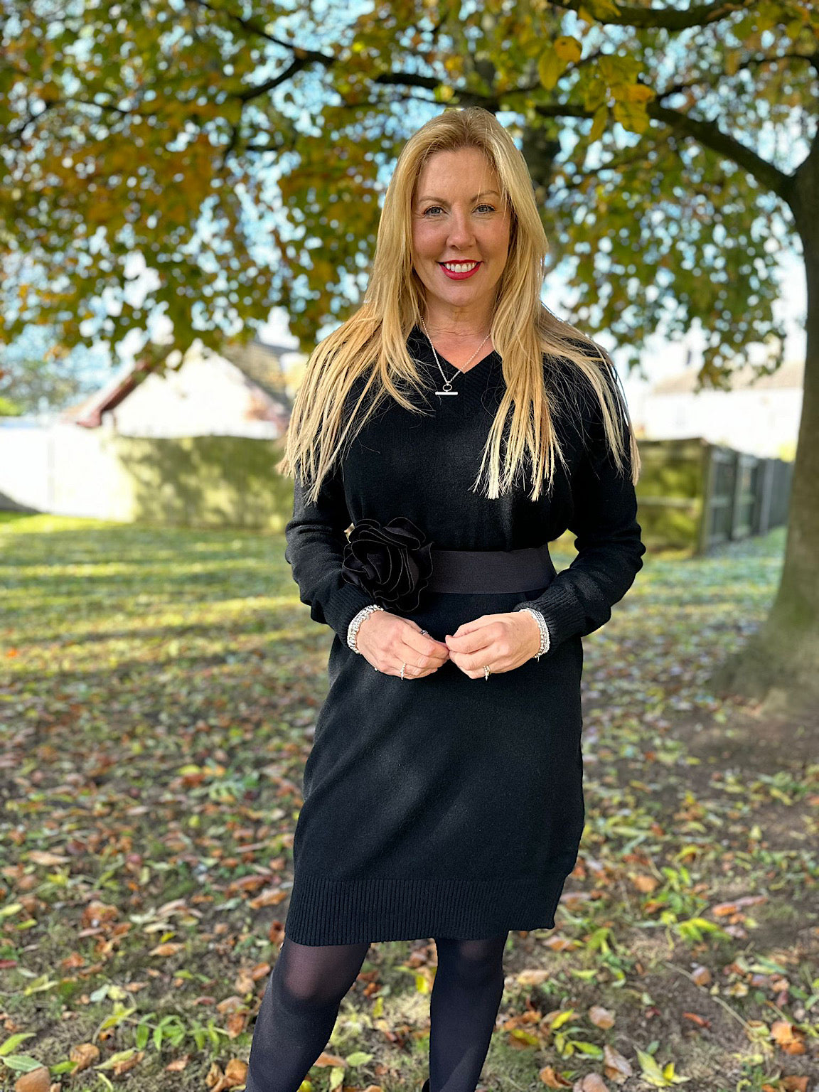 Jumper dress with tights top