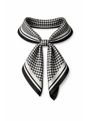 Monochrome Dogtooth Scarf