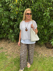 Stone Multi Hole Layered Top Laurel