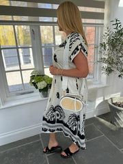 Black Coastal Border Dress Lilia