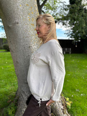 Stone Ribbed Flower Top Mika