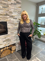 Mocha Soft Leopard Ruched Side Top Drew