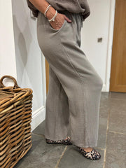 Mocha Bubble Cotton Trousers