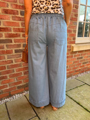 Light Denim Wide Leg Pull on Jeans