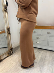 Camel Drawstring Short Knitted Trousers Georgina