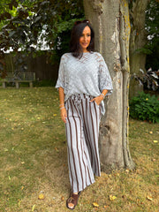 Grey Abstract Pattern Knit Tori