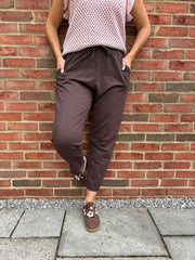 Chocolate Essential Joggers Stella