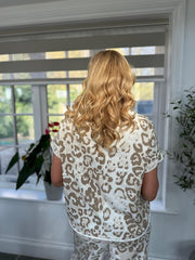 Stone Leopard Set Cara