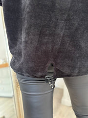 Black Chenille Leopard V Neck Sweatshirt Elle