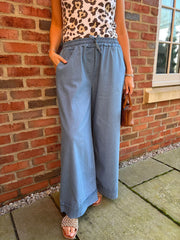 Light Denim Wide Leg Pull on Jeans