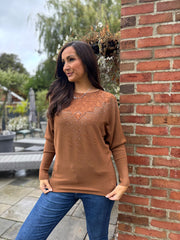 Latte Diamante Crochet Knit Layla