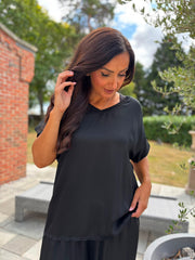 Black Shimmer Tee Aubrey